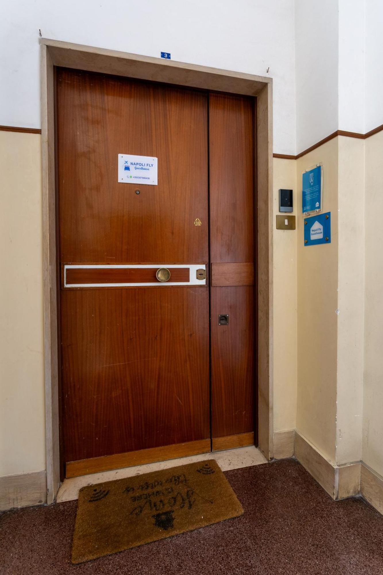 Napoli Fly Guest House 290 Екстериор снимка