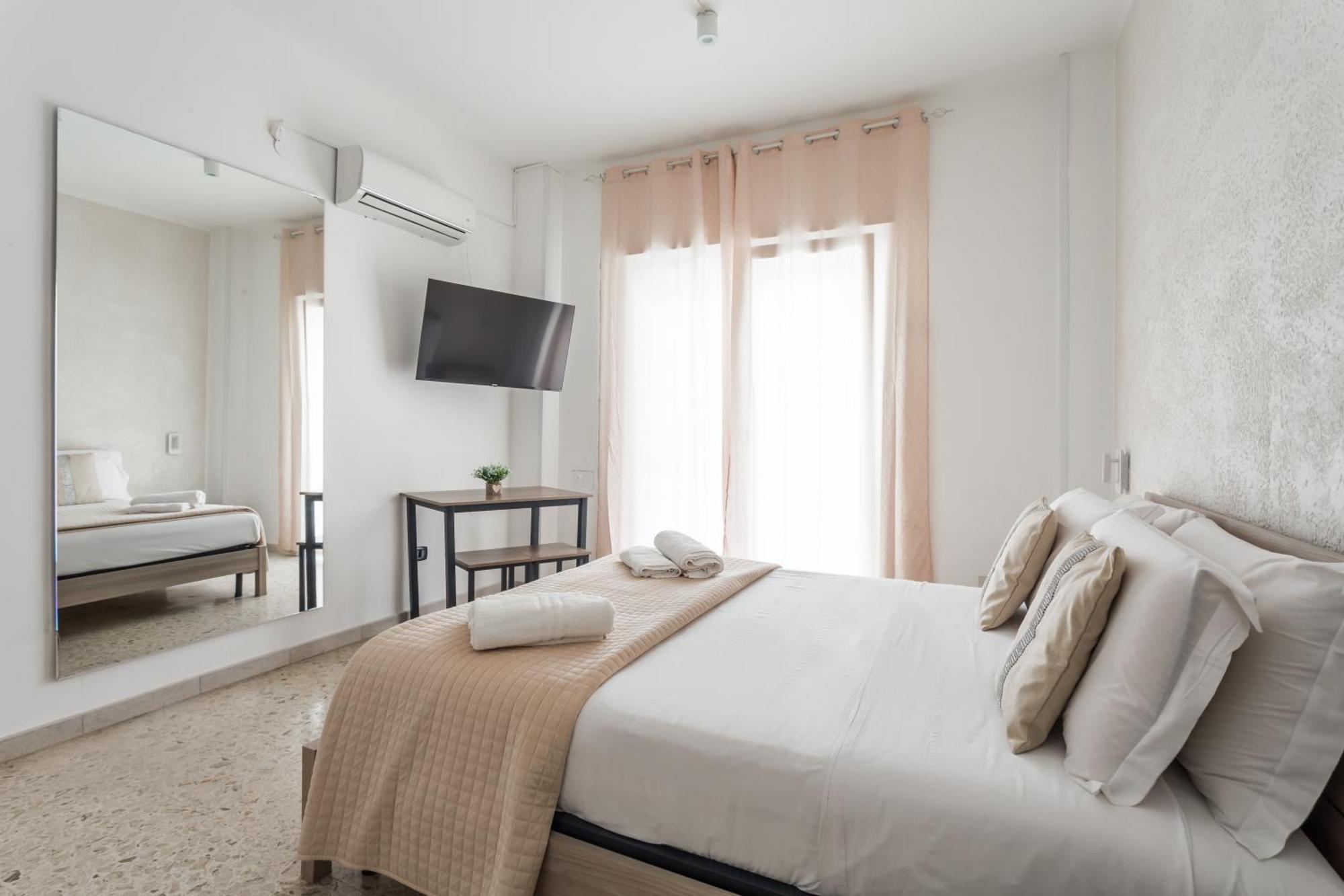 Napoli Fly Guest House 290 Екстериор снимка