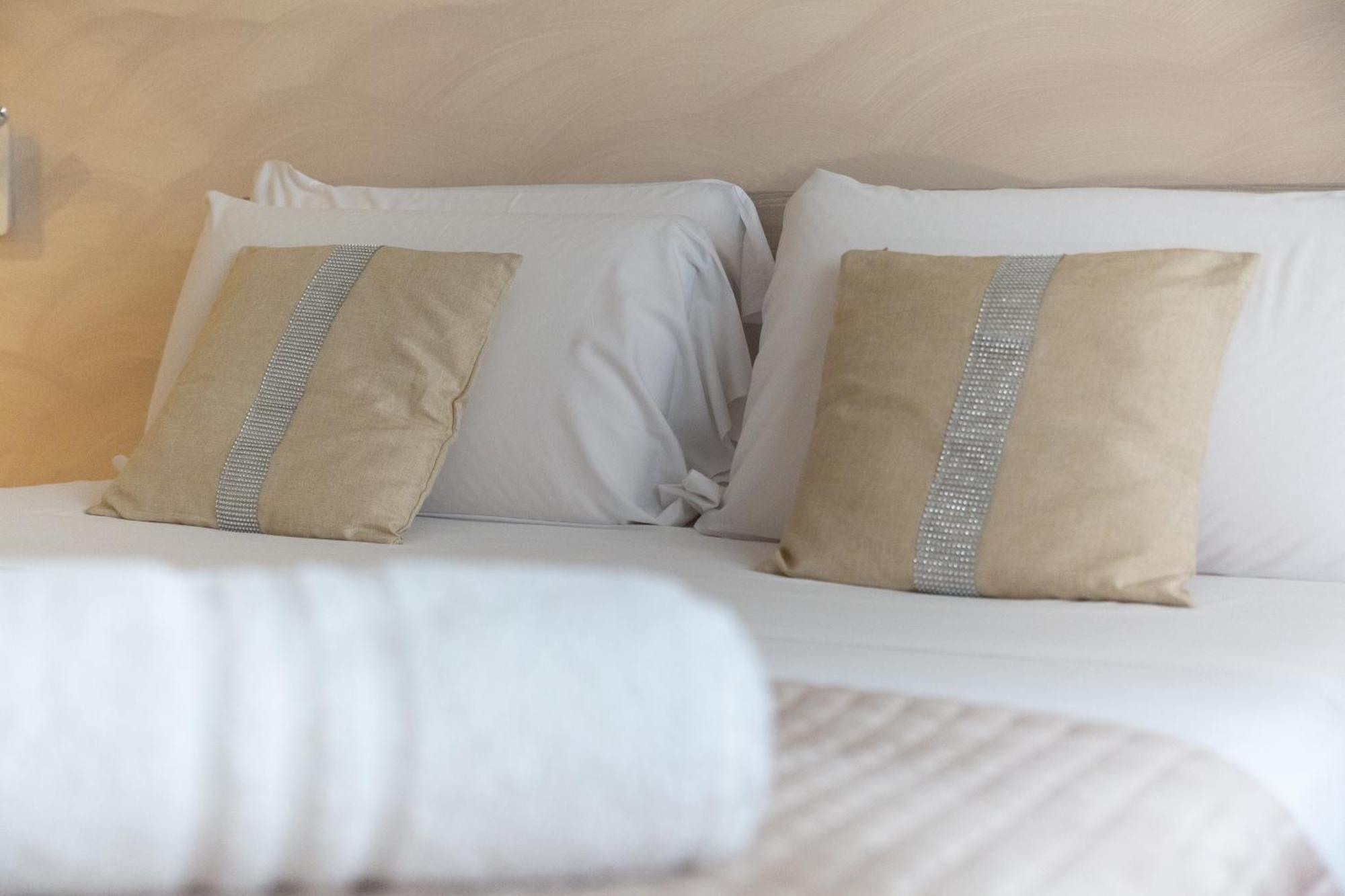 Napoli Fly Guest House 290 Екстериор снимка