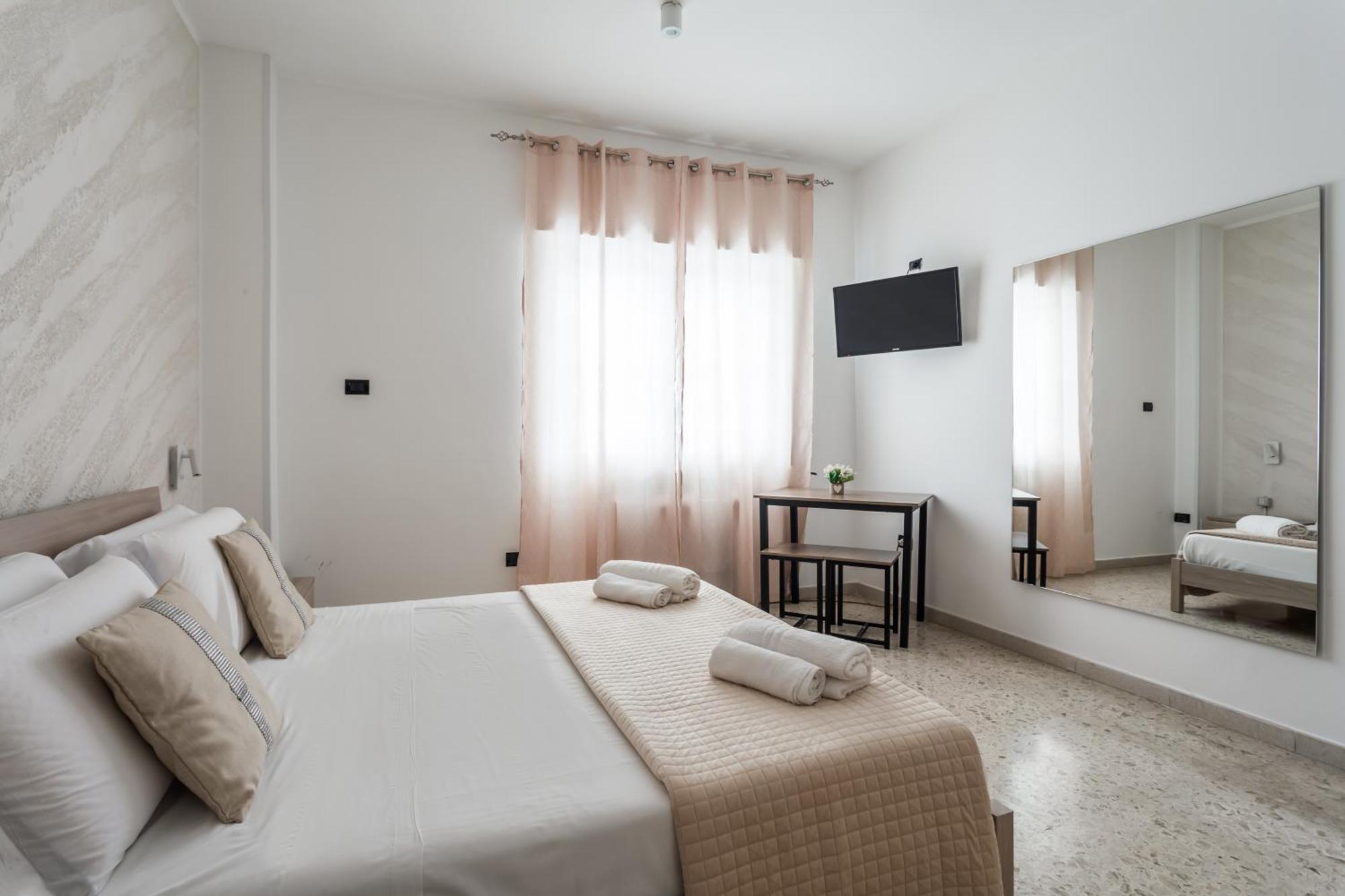 Napoli Fly Guest House 290 Екстериор снимка