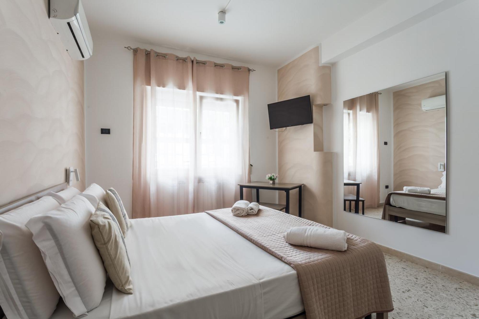 Napoli Fly Guest House 290 Екстериор снимка
