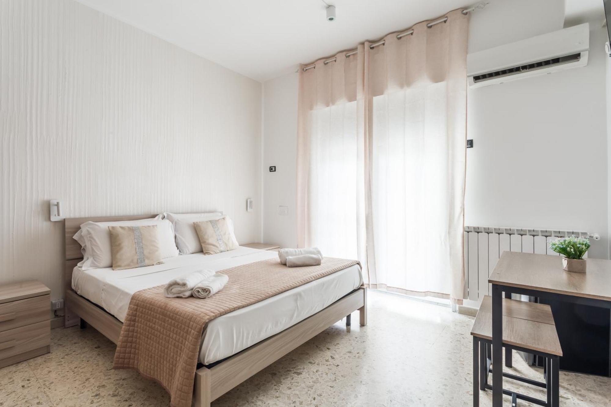Napoli Fly Guest House 290 Екстериор снимка